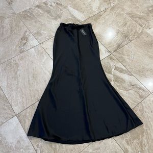 Pretty Little thing satin skirt